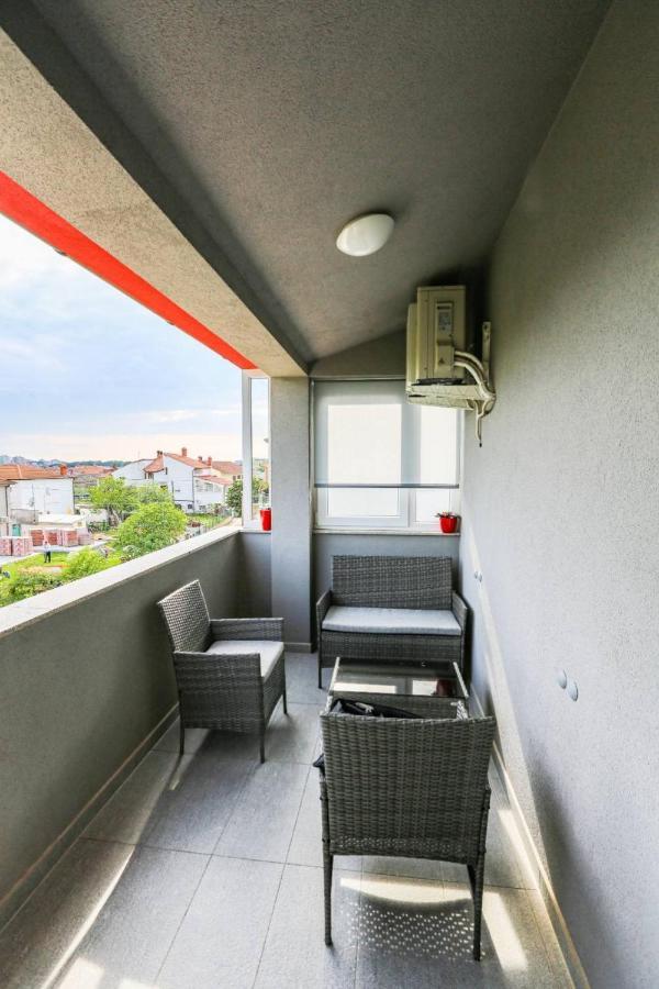 Apartman M&A Apartment Pula Luaran gambar
