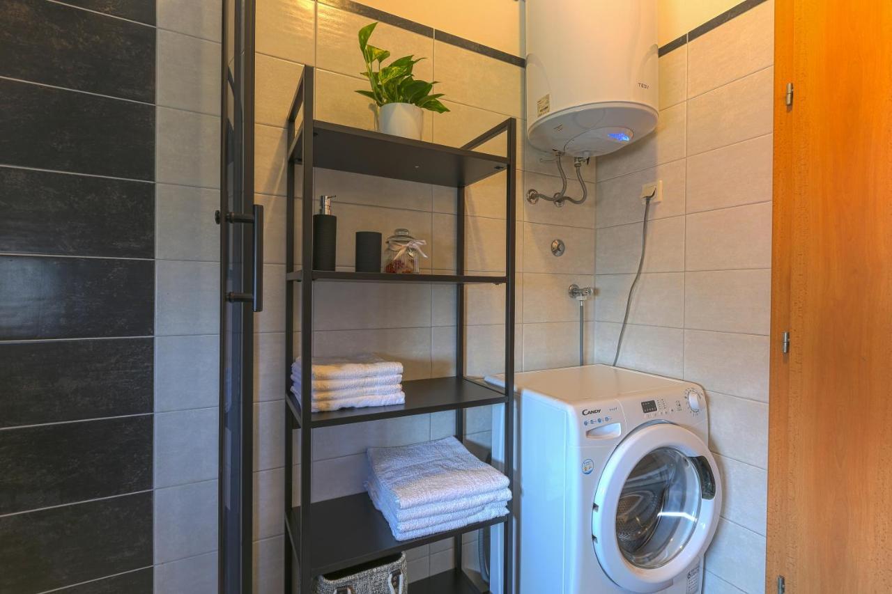 Apartman M&A Apartment Pula Luaran gambar
